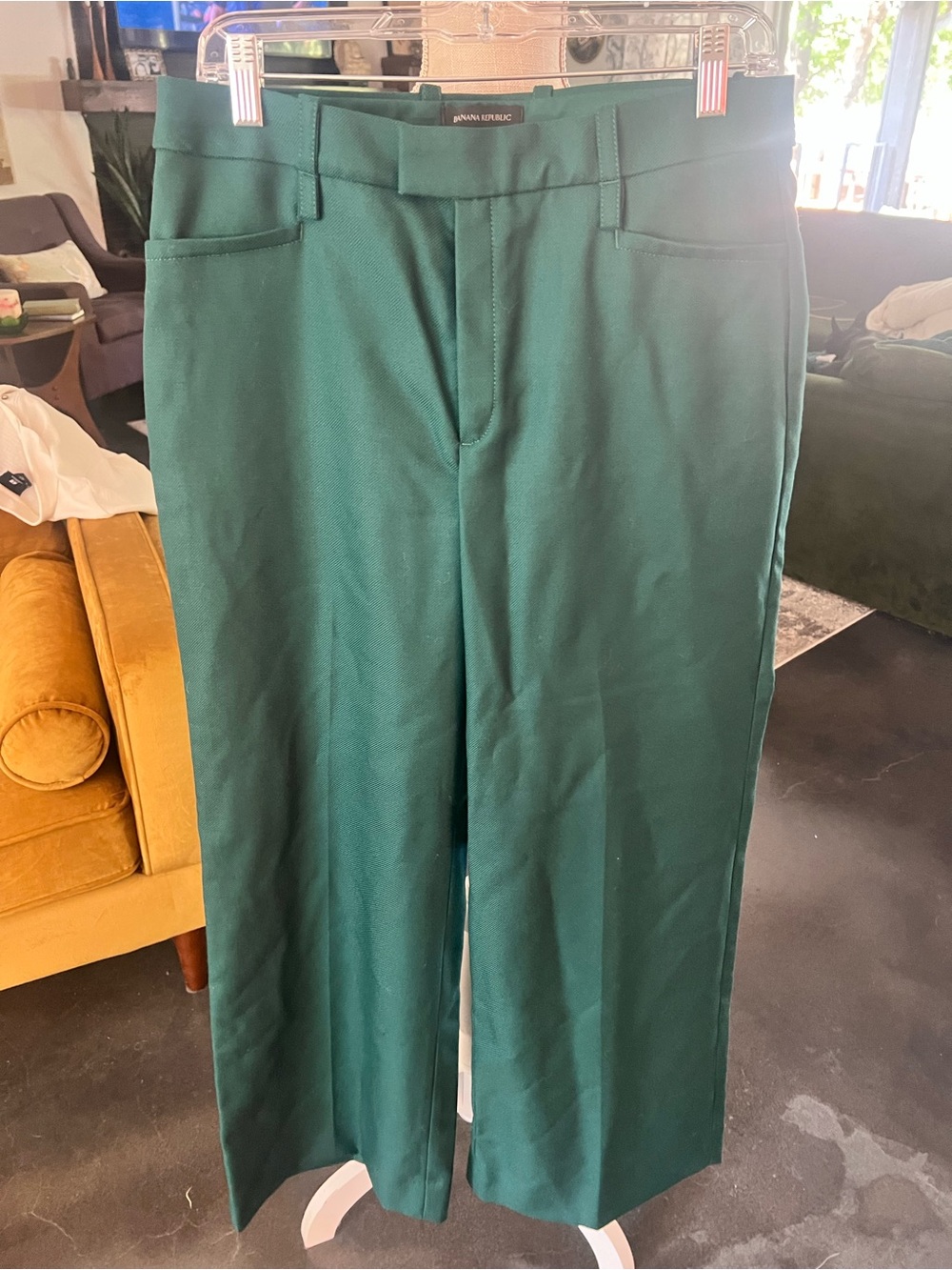 Banana Republic women’s Emerald Green Dress Pants
